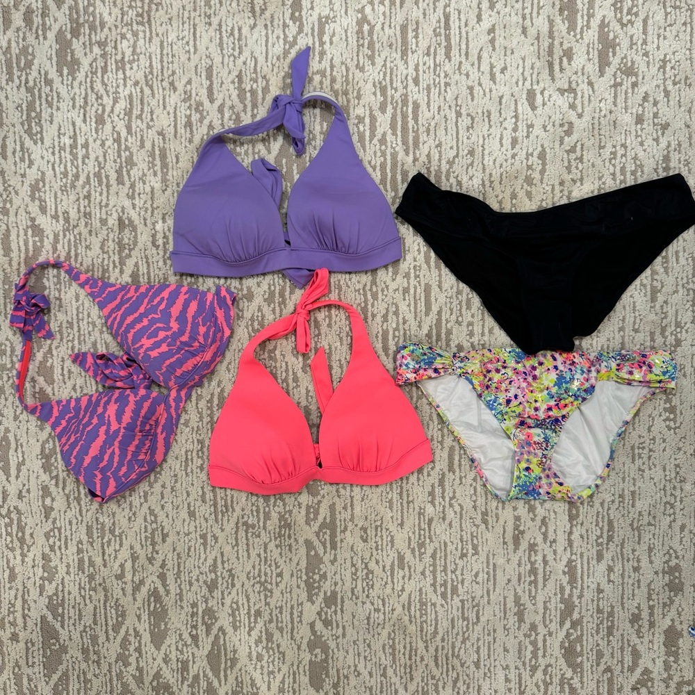 Victoria’s Secret - Mix & Match Swimsuits - Size: Large